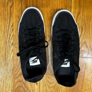 Vintage Nike SB Black Pinnie Mesh Sneakers Black on Black (2015)